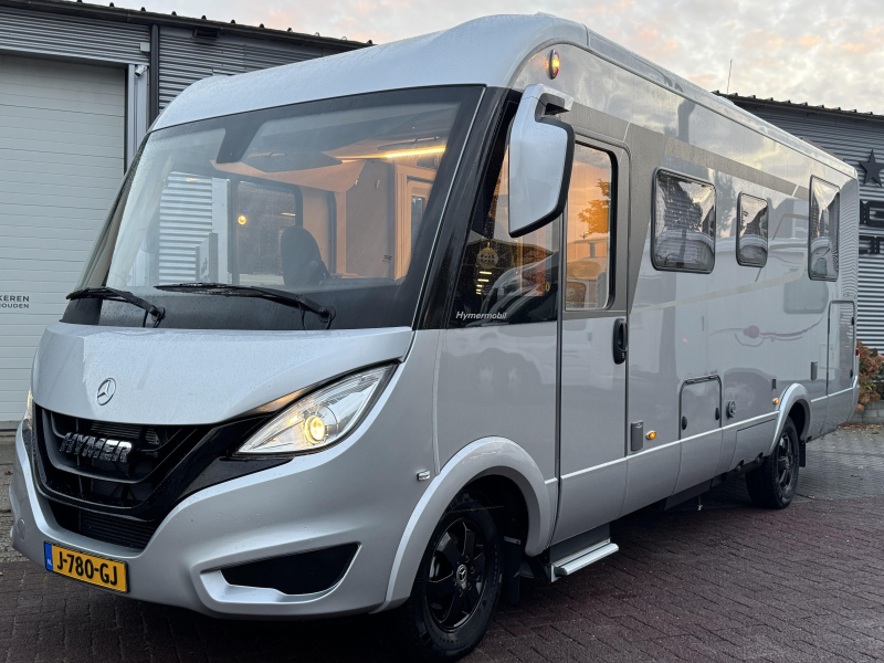 Hymer BMC-I 690 Queensbed-Hefbed-Mercedes