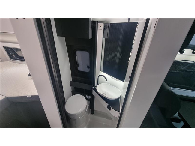 Adria Twin Supreme 640 SLB Foto: 6
