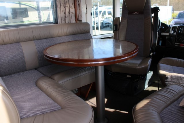 Carthago Chic E Line I 50 Yachting Fiat ocasi&oacute;n 05-2017 transmisi&oacute;n autom&aacute;tica Sistema de nivel (120 foto: 35