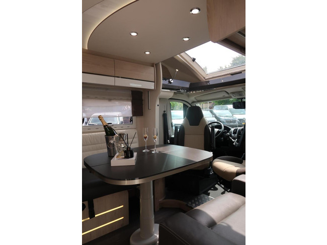 Chausson 757 SPECIAL EDITION | KEURIGE STAAT | 2X ZONNEPANEEL | 150PK | luchtvering foto: 6
