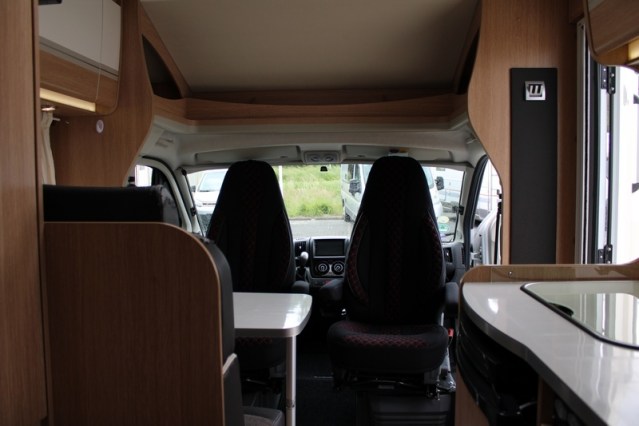 AUTOM&Aacute;TICO Fiat 2.3 150 cv Cama francesa (99 foto: 22
