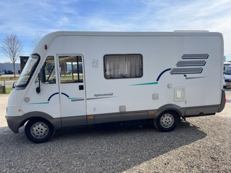 Hymer B584 intergraal camper B584  foto: 4