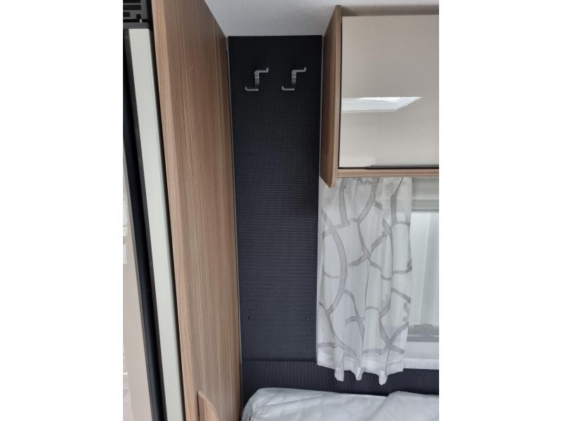 Fendt Tendenza 465 SFB 1800 kg - Vloerverwarming  foto: 13