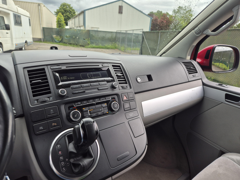 Volkswagen T5 California 180 DSG 4motion generation  foto: 7