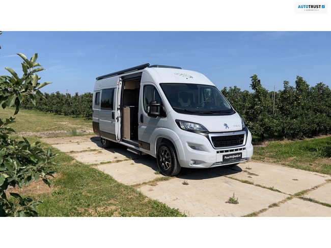Roadcar R 640 (pössl Groep) Lengtebedden/165PK/Luifel/fietsenrek/Nieuwstaat foto: 0