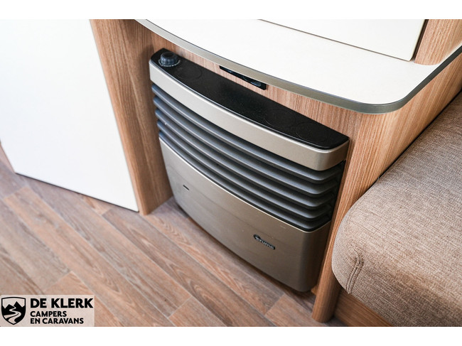 Bürstner PREMIO LIFE 490 TK Stapelbed vastbed foto: 20