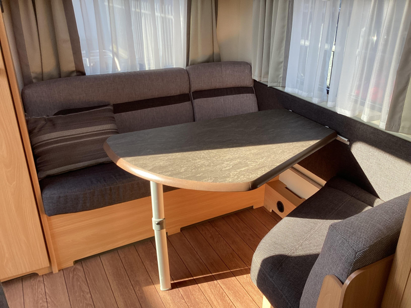 Knaus Sudwind Silver Selection 420 QD Mover/voortent  foto: 4