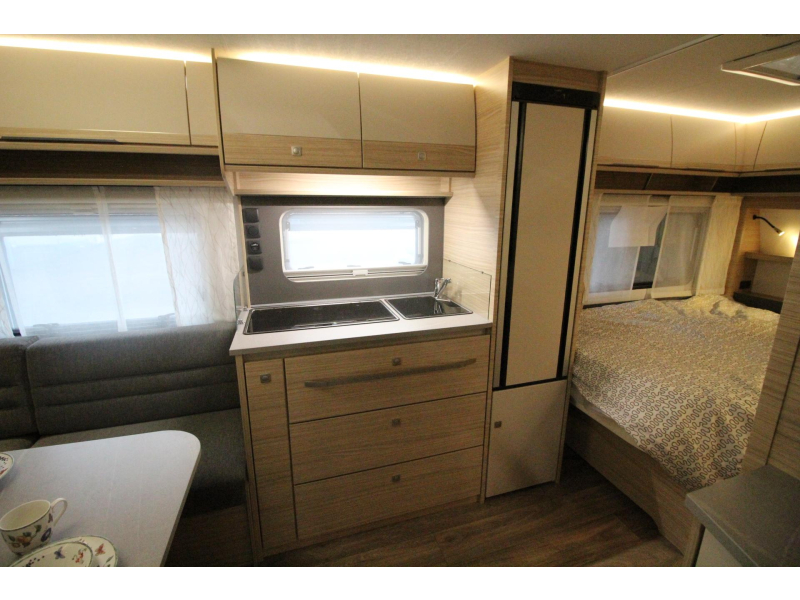 Fendt Bianco Selection 465 SFB Model 2026  foto: 7