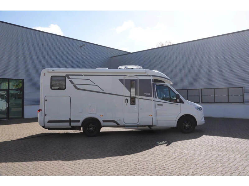 Hymer B-MC T 600 Automatic photo: 1
