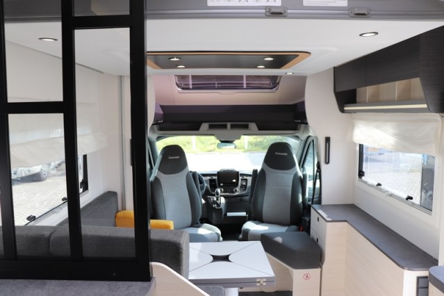 Virtually new Exclusive Line 660 Chausson AUTOMATIC double access door Artic pack (70 photo: 32