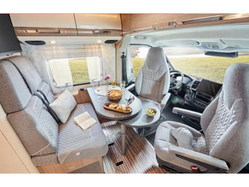 Malibu Diversity Coupe 640 LE K Camas individuales, Autom&aacute;tico foto: 2