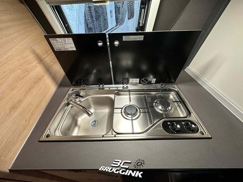 Knaus Yaseo 340 PX SEHR KOMPAKT! Foto: 8