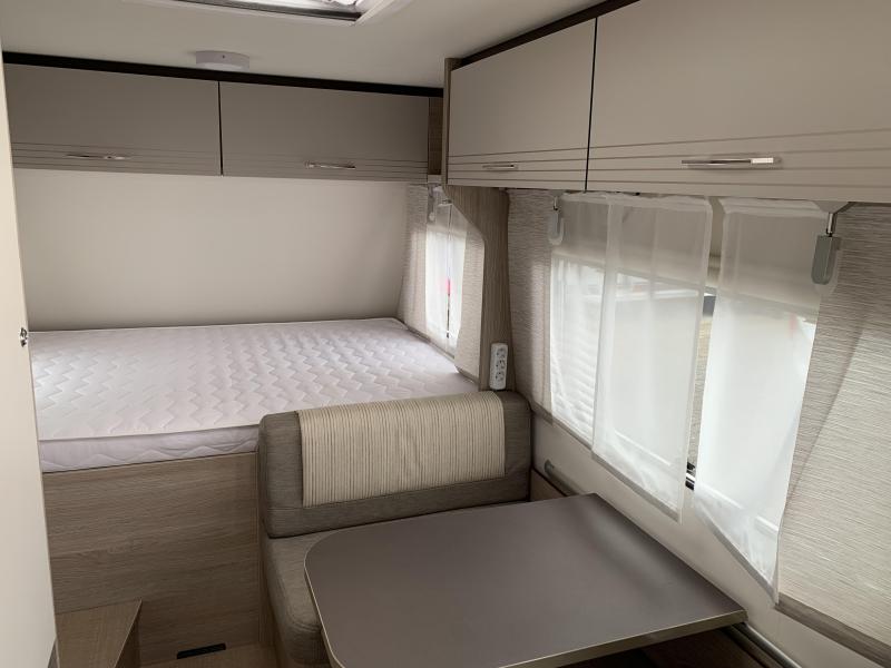 Bürstner Premio Life 425 TS - Mover - Thule luifel - 