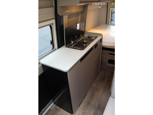 Carado CV600 Pro + 140pk Automaat | 5.99m | Dwarsbed | Luifel | Pro + pakket | foto: 12