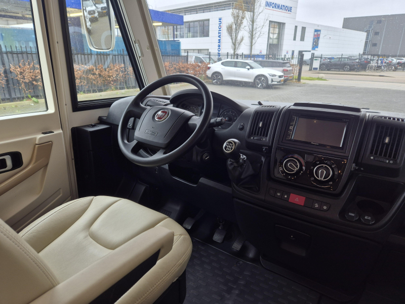 Rapido 8096 DF Premium Edition Foto: 19