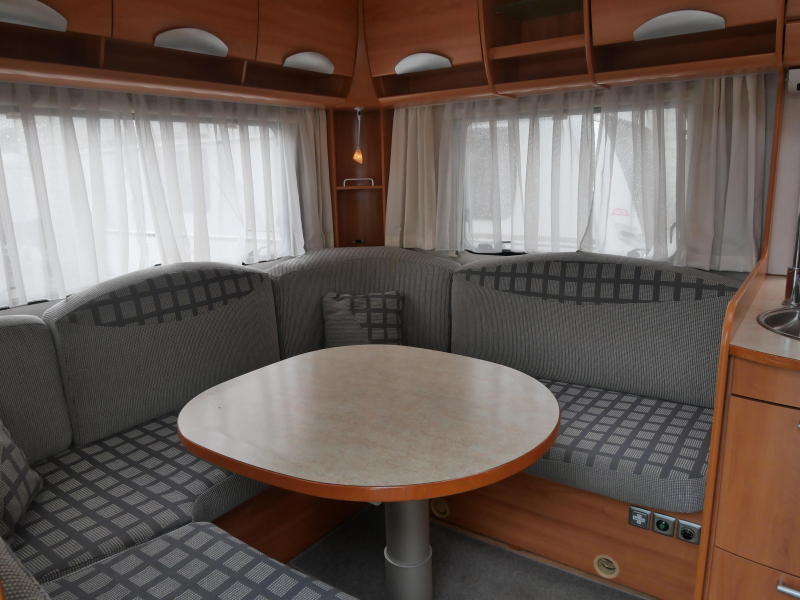 Eriba Moving 545 mover, luifel, fietsenrek  foto: 3