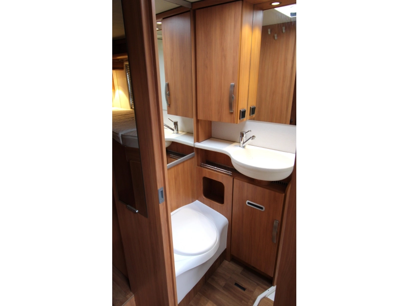 Hymer BMC-I 580 Mercedes, Automaat  foto: 9