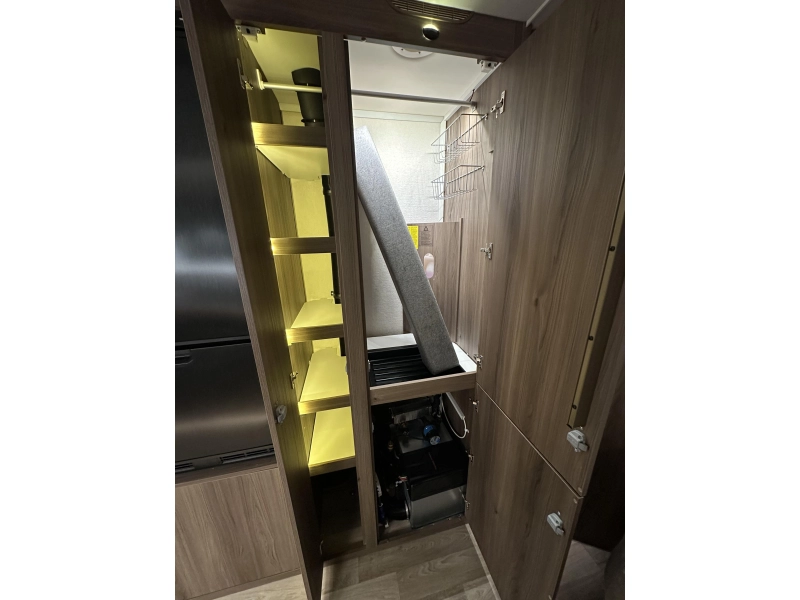 Kabe Royal 600 D XL Modelo 2026 - KingSize foto: 13