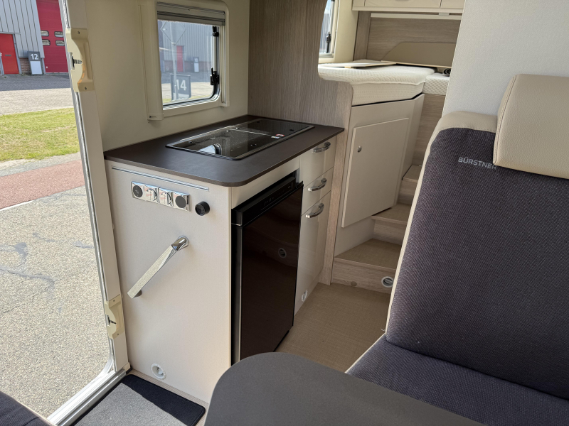 B&uuml;rstner Nexxo Van T 620 G 2021 36.000 140CV EB foto: 1