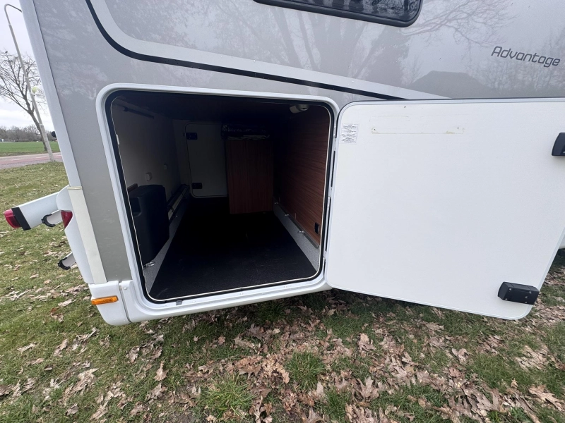 Dethleffs Advantage 6611 T  foto: 19