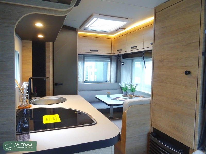 Weinsberg CaraOne Edition HOT 390 2027 Direct leverbaar  foto: 4