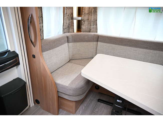 Hobby De Luxe 495UL photo : 5