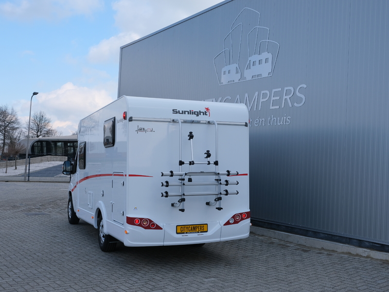 Sunlight V66 Compacte foto: 2