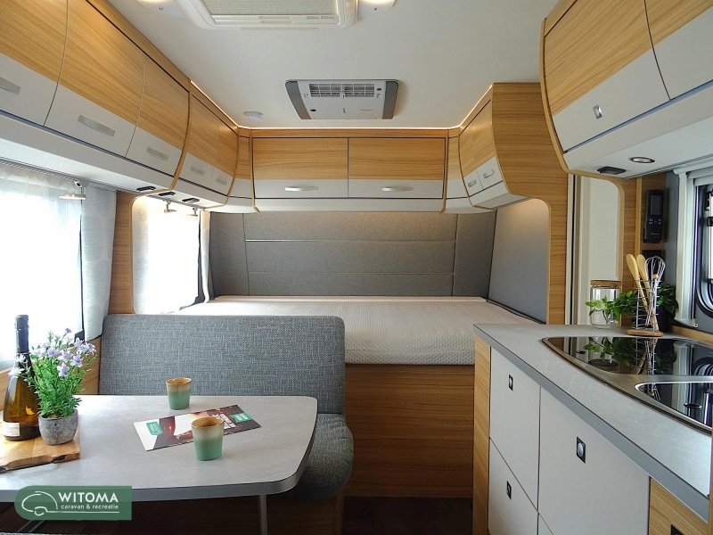 Dethleffs Camper 500 QSK airco mover luifel ATC  foto: 3