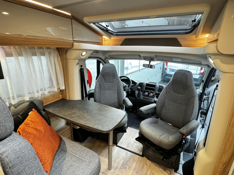 Hymer Exsis-T 474 - Automaat - MEGA DEAL  foto: 2