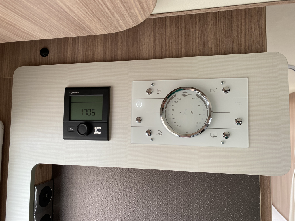 Bürstner T660 + Hefbed foto: 6