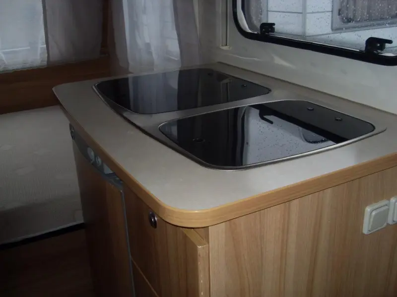 Caravelair Antares Luxe 400 Super licht gewicht kg778  foto: 4