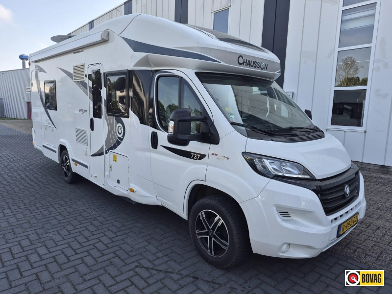 Chausson Welcome 737 Antena parab&oacute;lica-Sistema de nivelaci&oacute;n-aire acondicionado