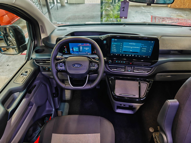 SpaceCamper Classic+ Ford Active 2.5 PHEV 233PK (alternative VW California) photo : 3