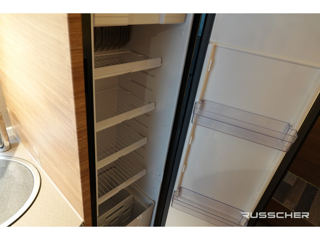 Weinsberg Cara Compact 600 MEG Edition PEPPER. 165Pk | Levelsysteem | Maxxfan | Lthium accu | Omvormer | Bearlockslot foto: 10