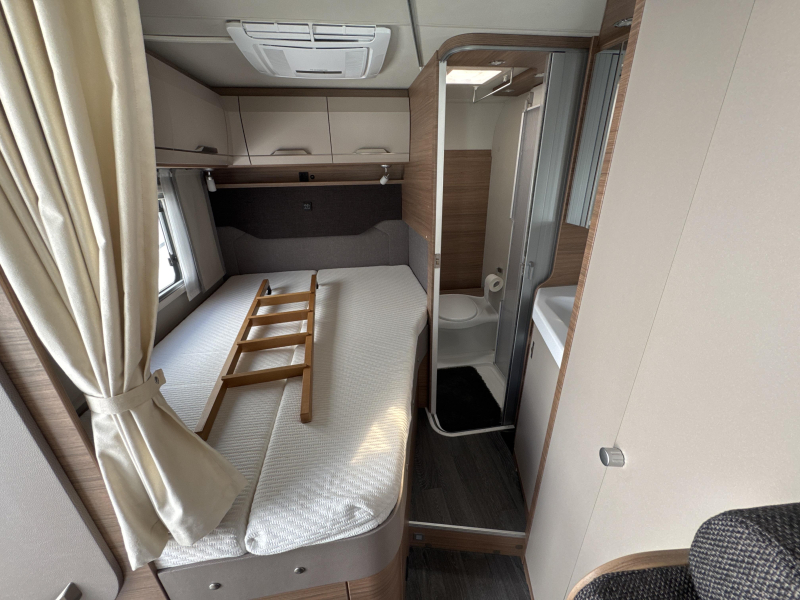 Knaus Van I 550 MF Tv sat automaat  foto: 4