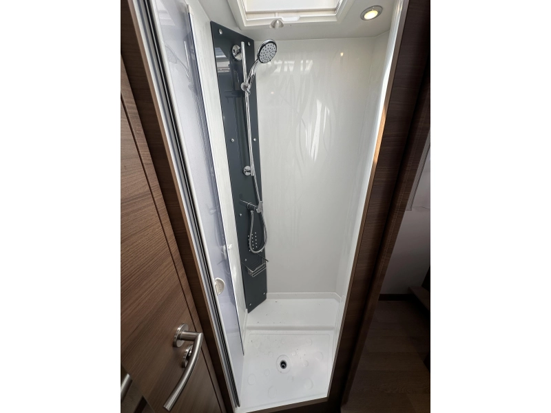Rapido 896 160PS Automatik Dachklimaanlage Foto: 10