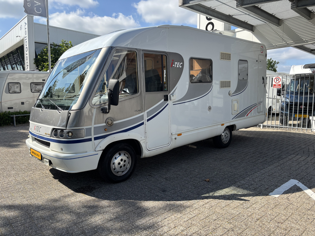 Tec ROTEC HEFBED + RONDZIT AIRCO LPG FIAMMA SLOTEN  foto: 3