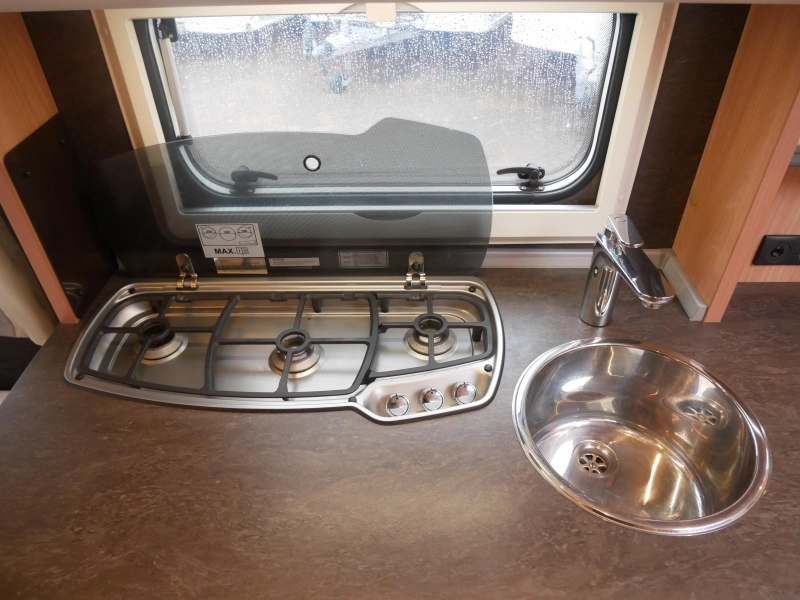 Knaus Sudwind Silver Selection 420 QD Incl. mover en fietsenrek  foto: 8