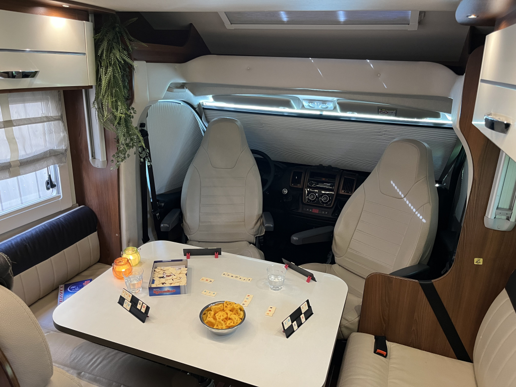MC LOUIS SOVEREIGN 60 foto: 2