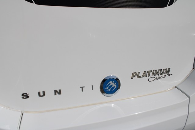 9 traps AUTOMAAT Knaus Platinum Edition Sun TI 650 vlakke vloer enkele bedden (80  foto: 57