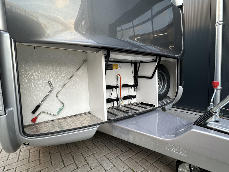 Adria Astella 754 DP Exklusiv in den Niederlanden Foto: 21