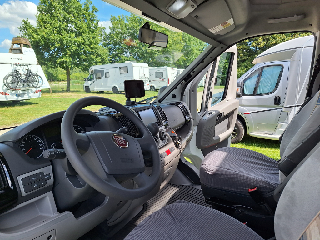 Adria Coral A 660 SP foto: 2