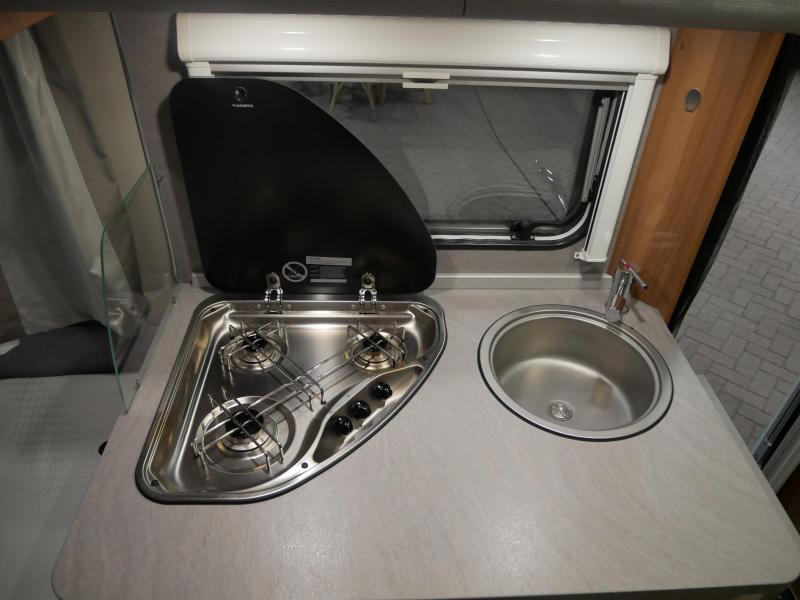 Weinsberg CaraOne Edition HOT 390 QD  foto: 11