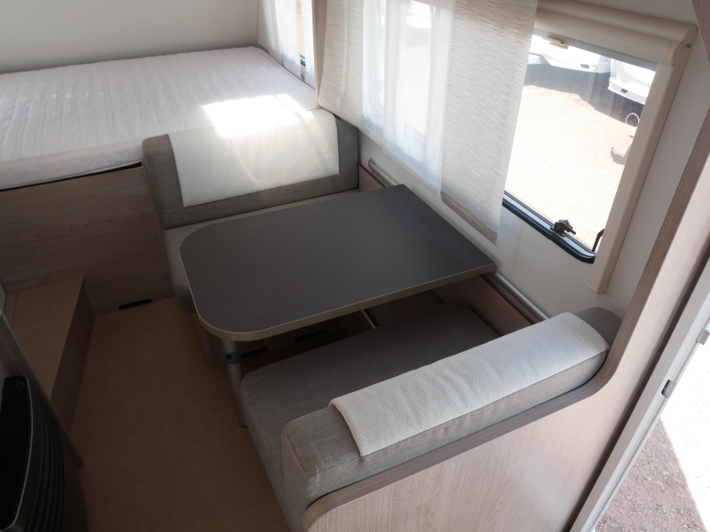 B&uuml;rstner Premio Life 425 TS Mover, Vorzelt Foto: 10