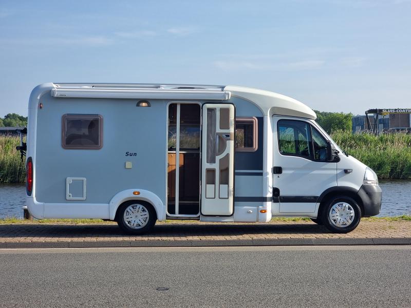Knaus Sun Ti 600 UF Face to Face zit  foto: 2