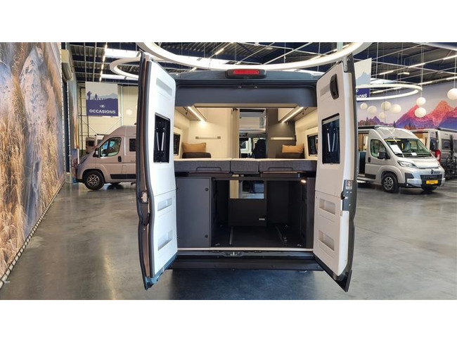 Adria Twin Supreme 640 SLB photo : 10