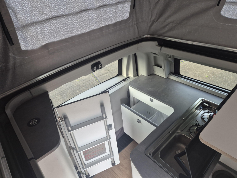 Ford Nugget Tourneo Custom 2025 foto: 11