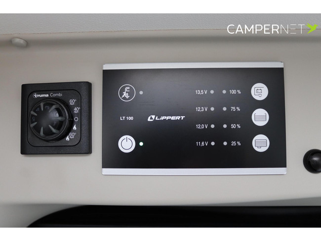LMC Innovan 640 Pure 140cv Autom&aacute;tico | Toldo Thule | Camas individuales | Sensores de aparcamiento | Llantas de aleaci&oacute;n | Mucho espacio de almacenamiento | LED foto: 20