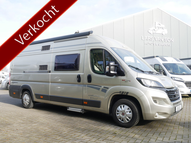 Karmann Davis 620, 6.40 Meter Buscamper, Lengtebedden foto: 0