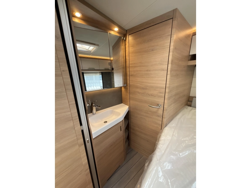 Knaus Sudwind Black Selection 500 UF VLOERVERW-GRATIS MOVER  foto: 7